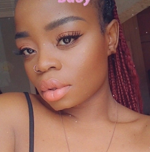 Meet your Posher, Gracia - Picture 1 of 1